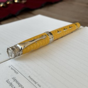 Michel Perchin Fleur-de-Lis Yellow Limited Edition Πένα