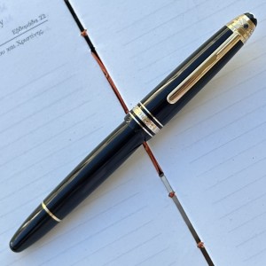 Preowned Montblanc LeGrand Signature for Good UNICEF Fountain Pen