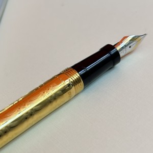 Montegrappa Reminiscence Cylindrical Slim Guilloche Gold Coated Fountain Pen