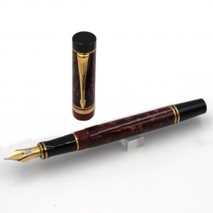Parker Duofold International Red Marbled Fountain Pen