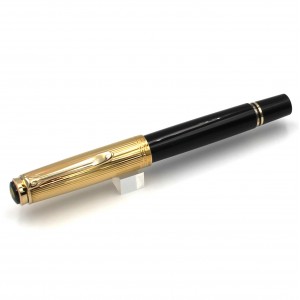 Pelikan Souverän R450 Black Rollerball Pen