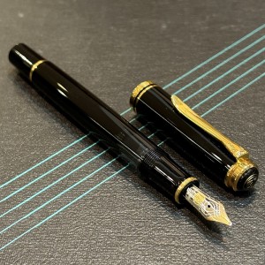 Pelikan Souverän M600 Black Fountain Pen Pre-1998