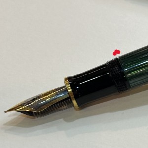 Preowned Pelikan Souverän M800 Black Green Fountain Pen