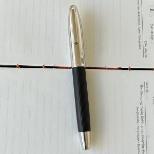 Sheaffer Legacy Heritage Linear Matte Black PT Rollerball Pen