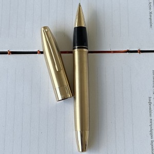 Sheaffer Legacy Heritage Brushed Gold Στυλό Rollerball