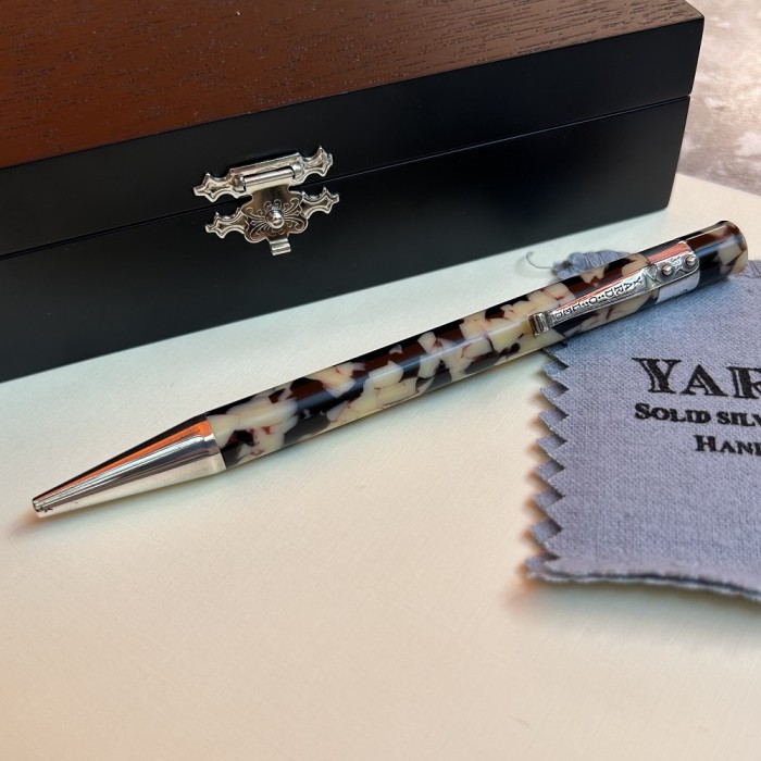 Yard-O-Led Astoria Cream Pearl Ballpoint Pen
